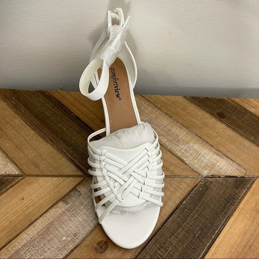 Comfortview Ivy White Strappy Sandals 11W wide width - Picture 6 of 9